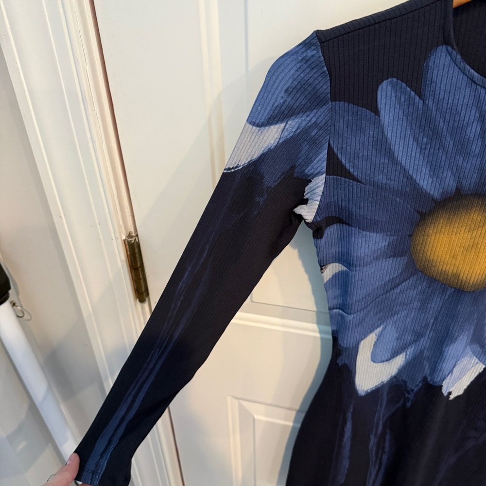 Desigual Navy Blue Floral Mini Dress with Yellow Center - Picture 5 of 8